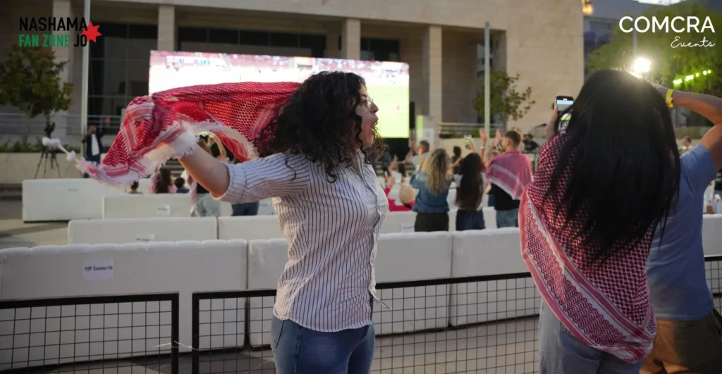 NASHAMA FAN ZONE by COMCRA