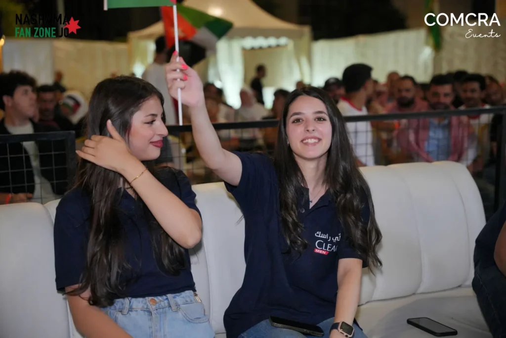 NASHAMA FAN ZONE by COMCRA